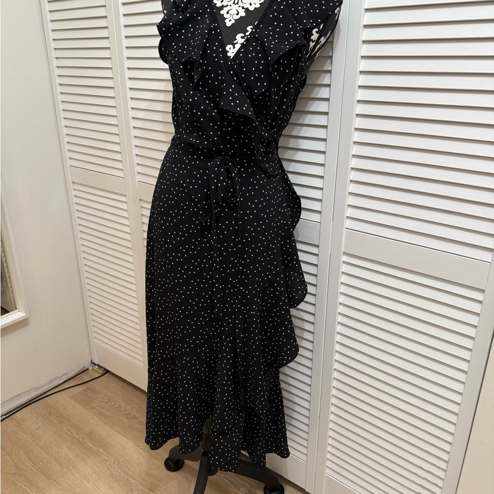 Max Studio Black and White Asymmetrical Dress